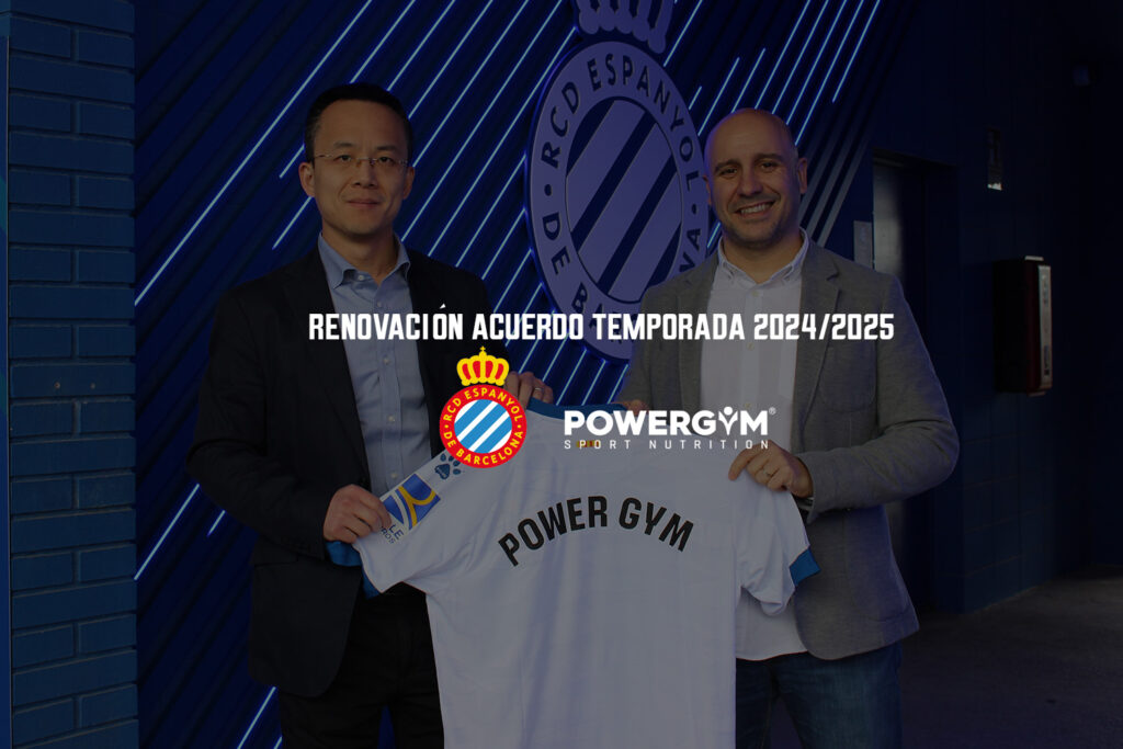 Presidente de RCD Espanyol con equipo directivo de Powergym